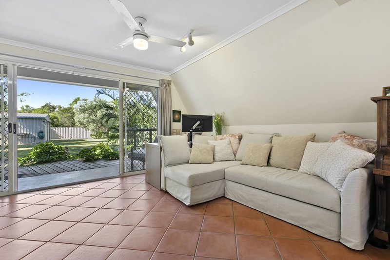 Photo - 132 White Patch Esplanade, White Patch QLD 4507 - Image 10