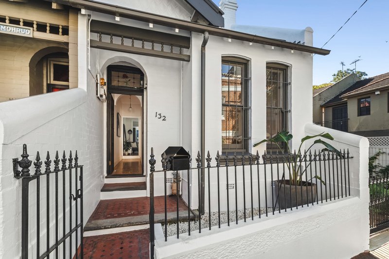 Photo - 132 Wilson Street, Newtown NSW 2042 - Image 1