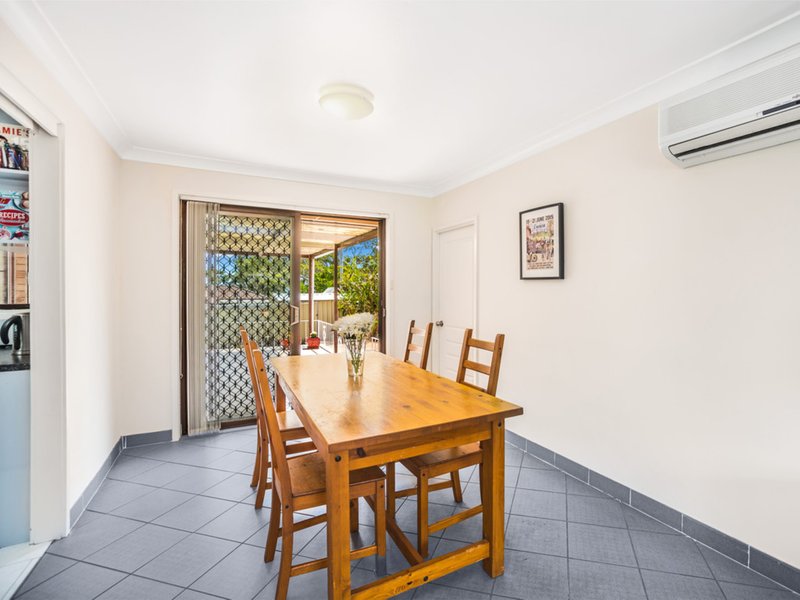 Photo - 132 Wyangala Crescent, Leumeah NSW 2560 - Image 6