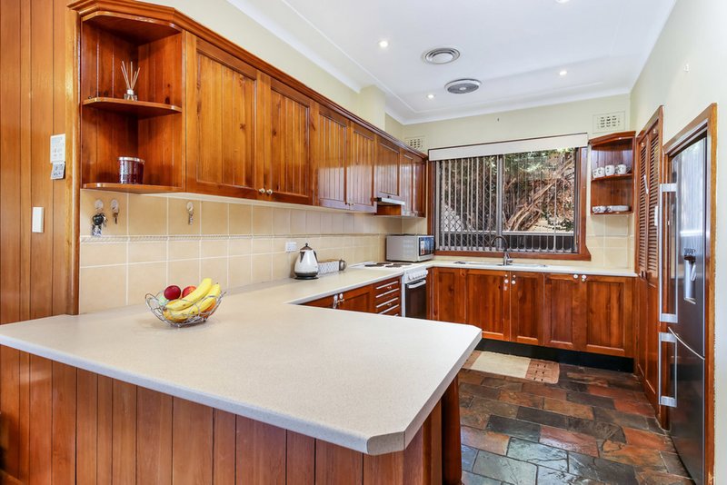 Photo - 132 Wycombe Street, Yagoona NSW 2199 - Image 3