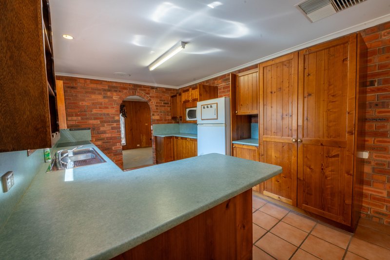 Photo - 132 York Street, Forbes NSW 2871 - Image 4