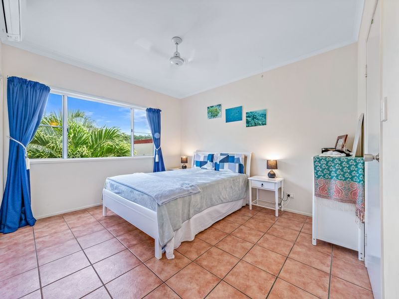 Photo - 13/20 Island Drive, Cannonvale QLD 4802 - Image 6