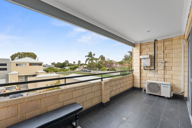 Photo - 13/20 Service Street, Mandurah WA 6210 - Image 14