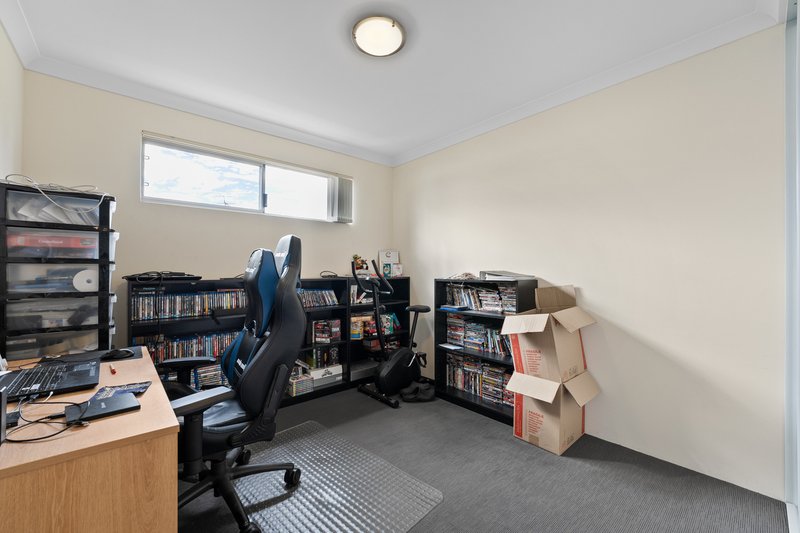 Photo - 13/20 Service Street, Mandurah WA 6210 - Image 17