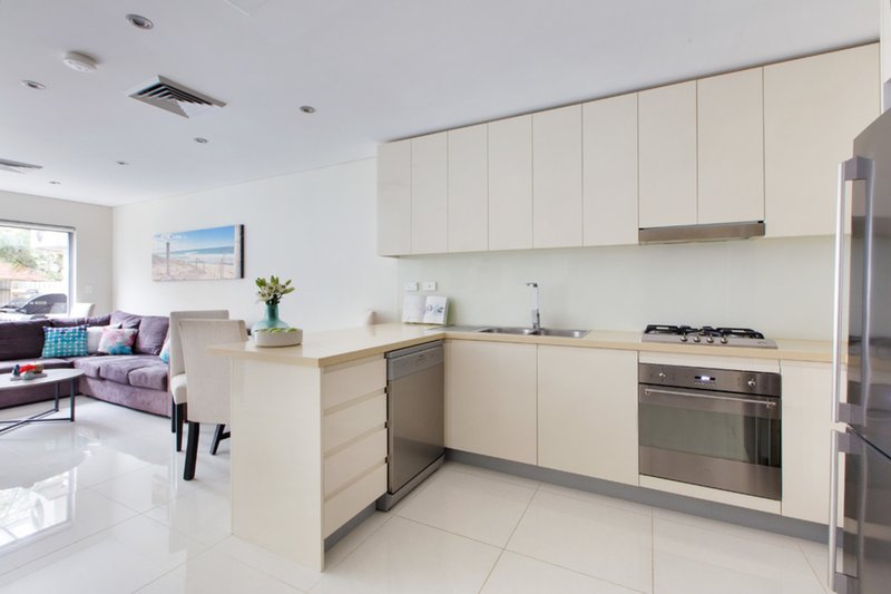 Photo - 13/21-25 Gulliver Street, Brookvale NSW 2100 - Image 3