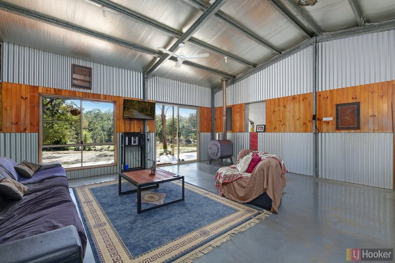 Photo - 1321 Armidale Road, Deep Creek NSW 2440 - Image 3