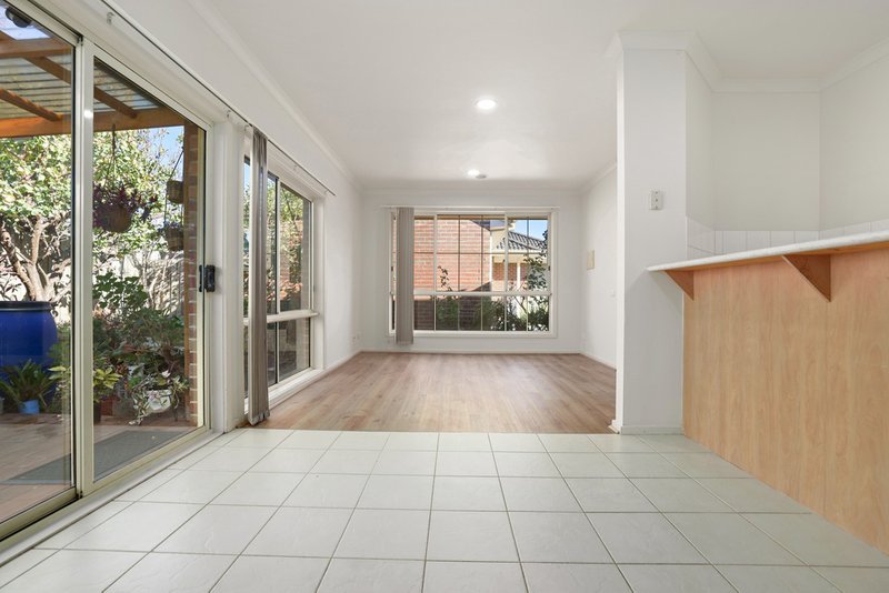 Photo - 13/216 Shaws Road, Werribee VIC 3030 - Image 7