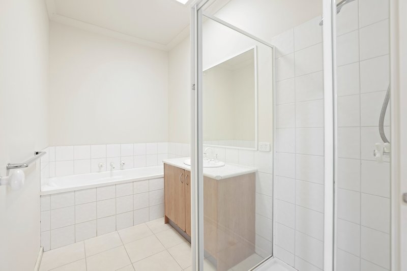 Photo - 13/216 Shaws Road, Werribee VIC 3030 - Image 12