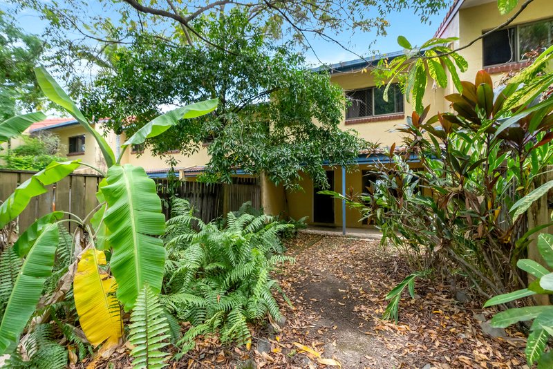 Photo - 13/22-24 Palm Street, Holloways Beach QLD 4878 - Image 8