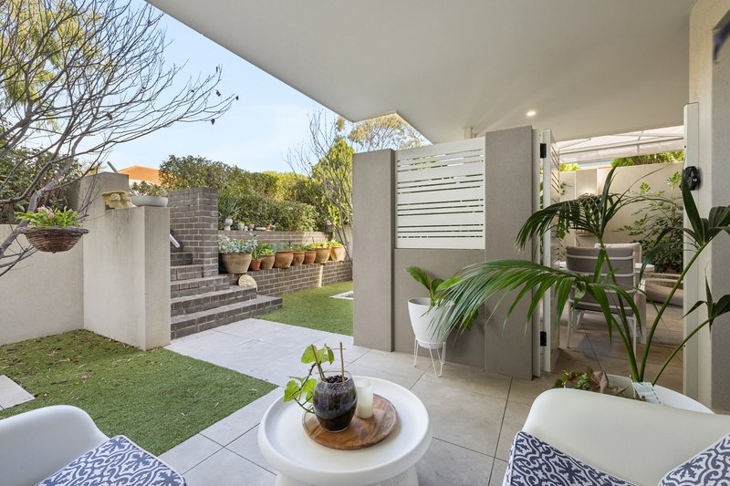 Photo - 1/323 Hector Street, Tuart Hill WA 6060 - Image 3