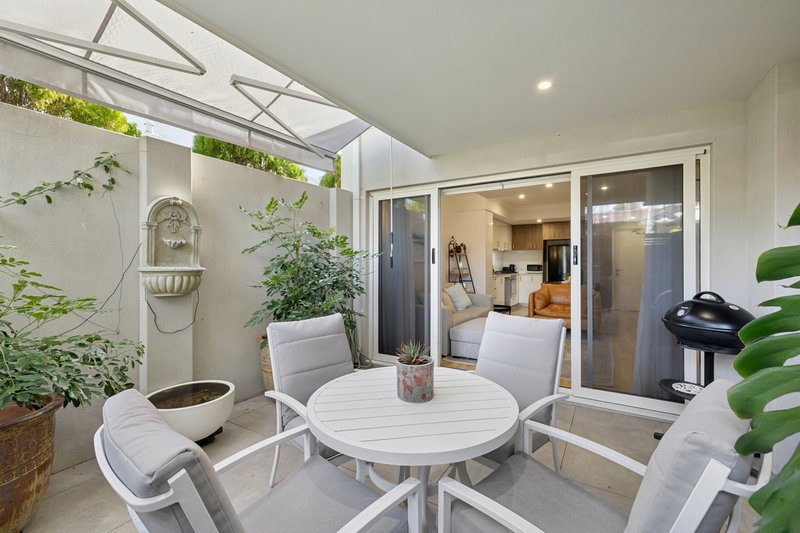 Photo - 1/323 Hector Street, Tuart Hill WA 6060 - Image 4