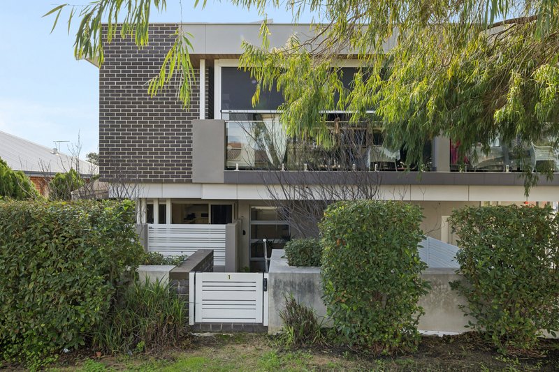 Photo - 1/323 Hector Street, Tuart Hill WA 6060 - Image 25
