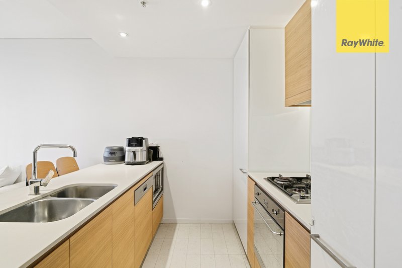 Photo - 1323/32 Hunter Street (Aka 45 Macquarie St) , Parramatta NSW 2150 - Image 5