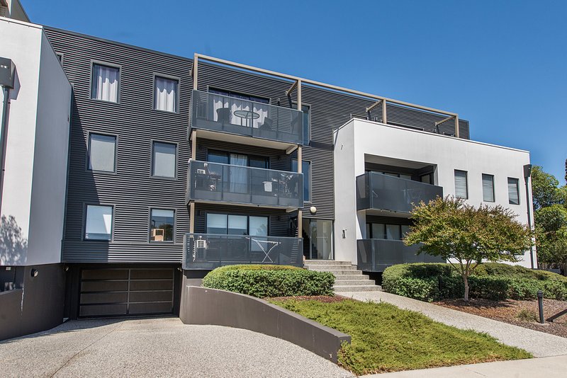 13/24-26 Burton Avenue, Clayton VIC 3168