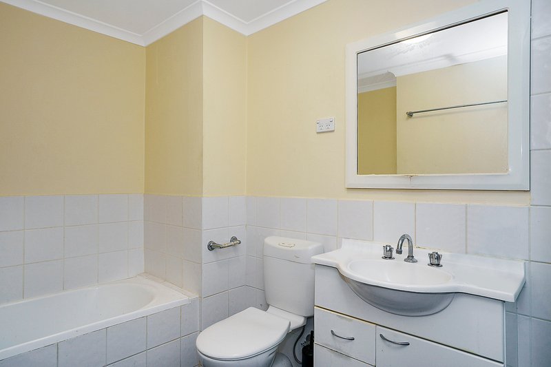 Photo - 13/24-26 Fourth Avenue, Blacktown NSW 2148 - Image 5