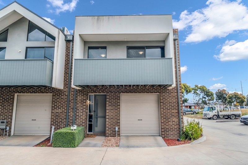 13/24 Healesville Loop, Craigieburn VIC 3064