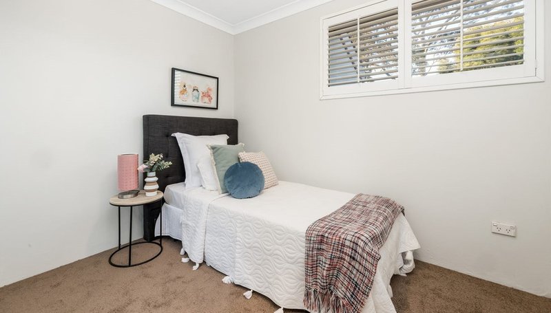 Photo - 13/241-243 Old Windsor Road, Old Toongabbie NSW 2146 - Image 9