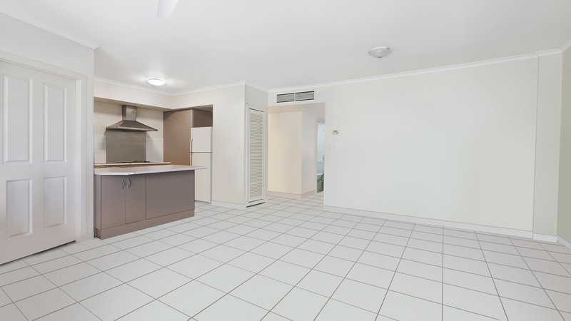 Photo - 13/25-27 Digger Street, Cairns North QLD 4870 - Image 5