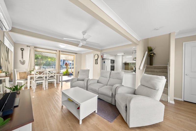 Photo - 13/25-27 Philip Street, Currumbin QLD 4223 - Image 12