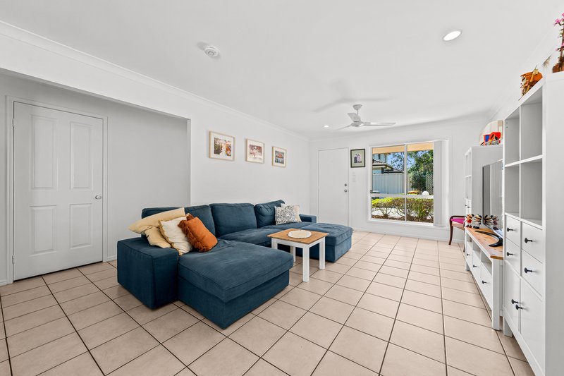 Photo - 13/25 Buckingham Place, Eight Mile Plains QLD 4113 - Image 2