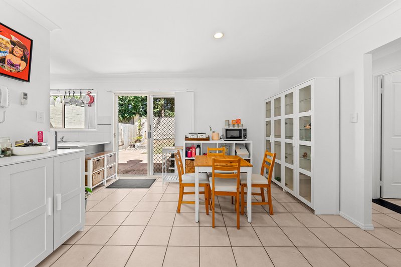Photo - 13/25 Buckingham Place, Eight Mile Plains QLD 4113 - Image 6