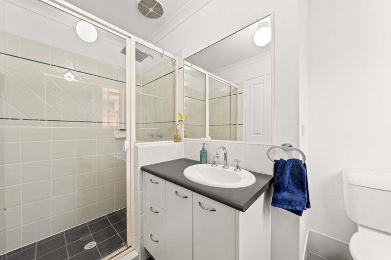 Photo - 13/25 Buckingham Place, Eight Mile Plains QLD 4113 - Image 13