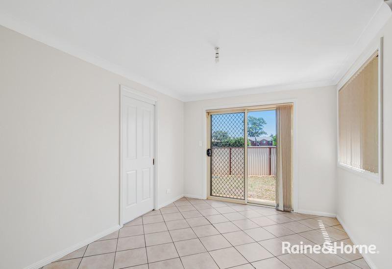 Photo - 13/25 Stanbury Place, Quakers Hill NSW 2763 - Image 4