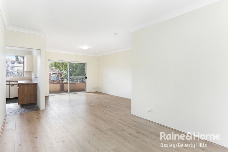 13/26-30 Hampton Court Road, Carlton NSW 2218