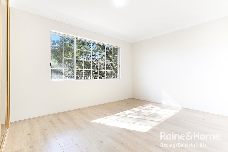 Photo - 13/26-30 Hampton Court Road, Carlton NSW 2218 - Image 3