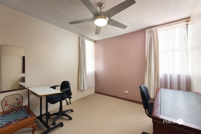 Photo - 13/26 Brisbane Street, Toowong QLD 4066 - Image 12