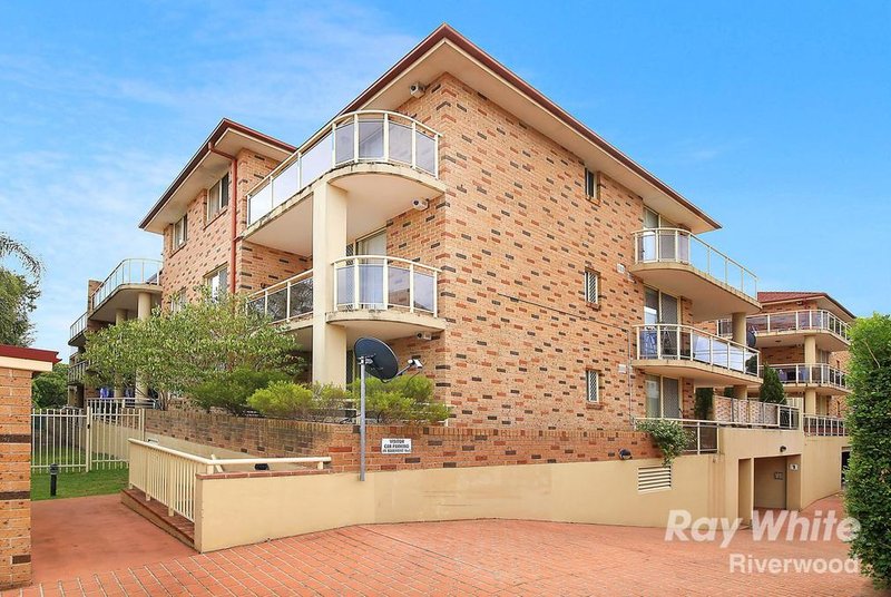 Photo - 13/27-33 Coleridge Street, Riverwood NSW 2210 - Image 16