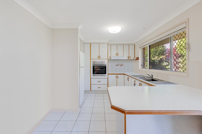 Photo - 1/327 Darlington Drive, Banora Point NSW 2486 - Image 3