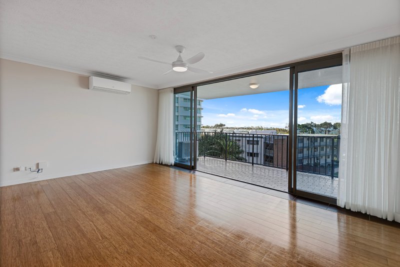 Photo - 13/27 Sixth Avenue, Maroochydore QLD 4558 - Image 5