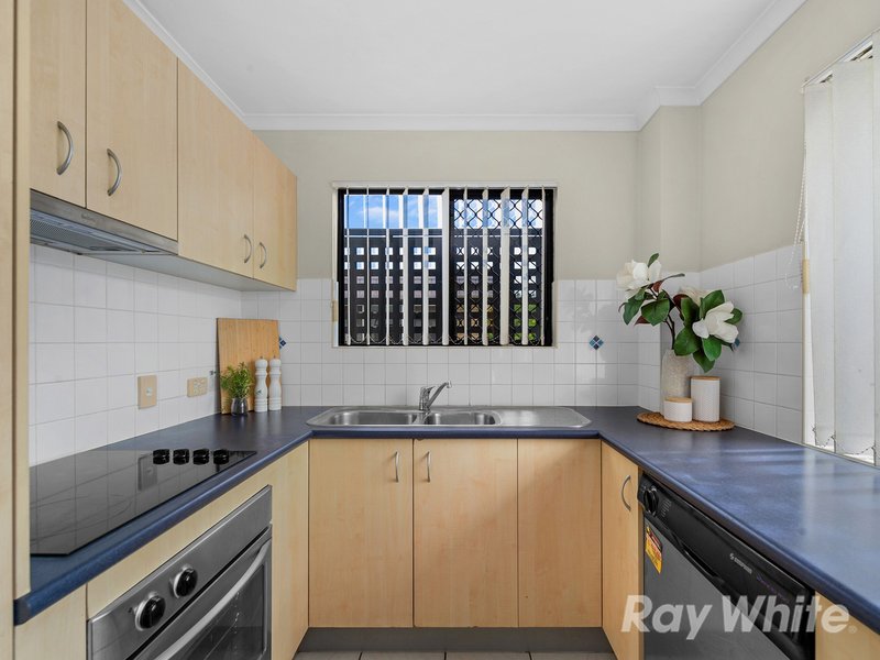 Photo - 13/27 York Street, Nundah QLD 4012 - Image 8