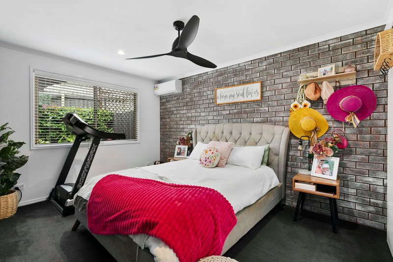 Photo - 13/272 Torquay Terrace, Torquay QLD 4655 - Image 8