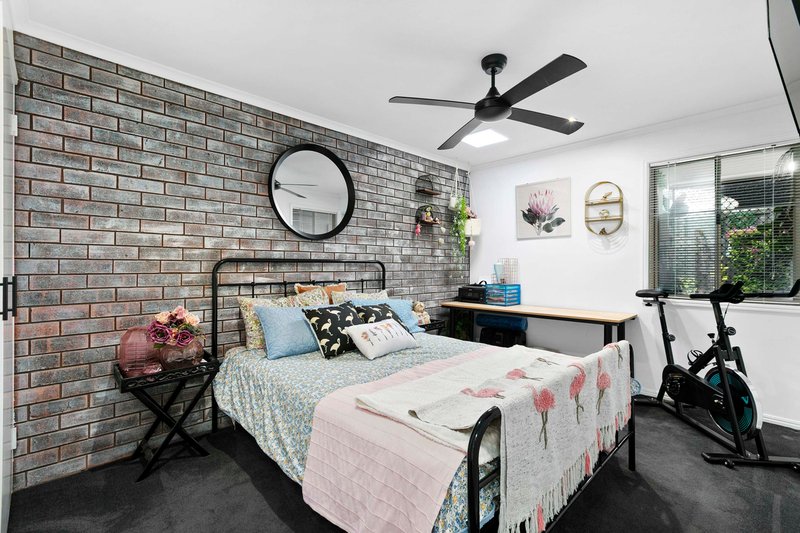 Photo - 13/272 Torquay Terrace, Torquay QLD 4655 - Image 10