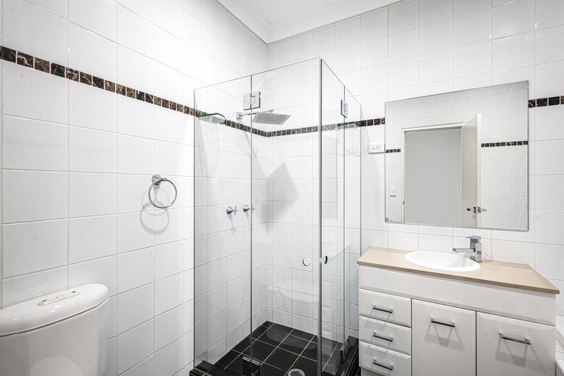 Photo - 13/28-30 Jenner Street, Baulkham Hills NSW 2153 - Image 7