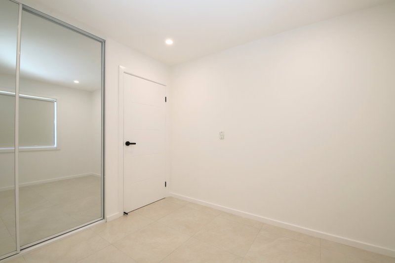 Photo - 1/32A Pringle Avenue, Bankstown NSW 2200 - Image 5