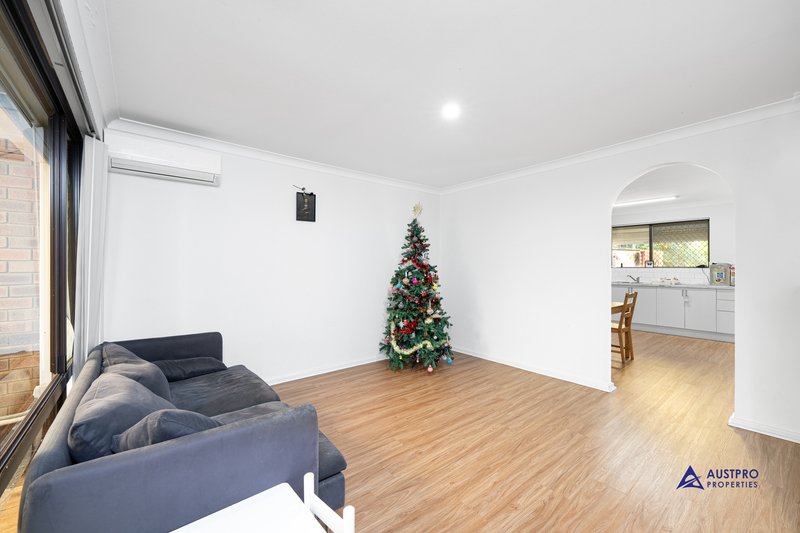 Photo - 132B Braemore Street, Armadale WA 6112 - Image 5