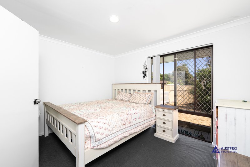 Photo - 132B Braemore Street, Armadale WA 6112 - Image 7