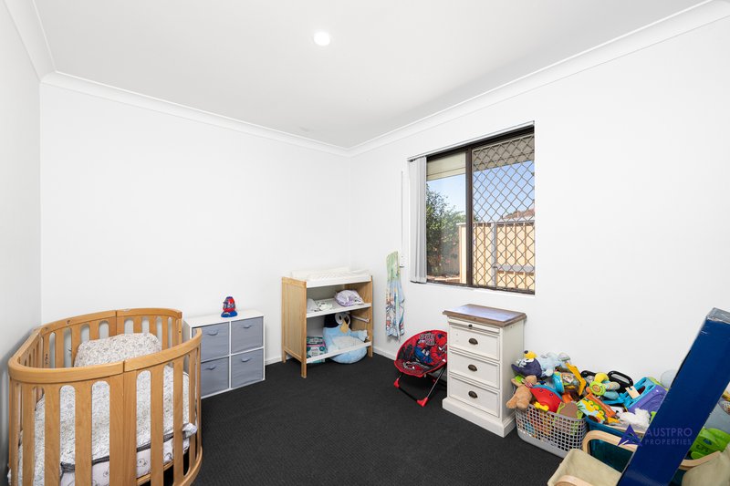 Photo - 132B Braemore Street, Armadale WA 6112 - Image 8