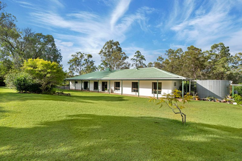 Photo - 133-137 Chesterfield Road, Park Ridge South QLD 4125 - Image 4