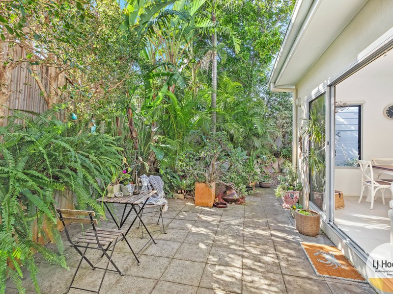Photo - 1/33-37 Emerald Drive, Diamond Beach NSW 2430 - Image 11