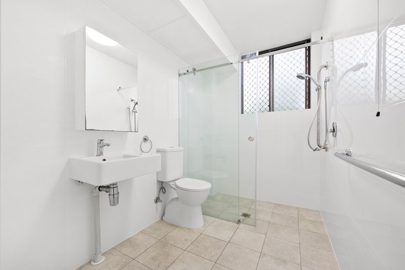 Photo - 13/3-7 Edgeworth David Avenue, Hornsby NSW 2077 - Image 7
