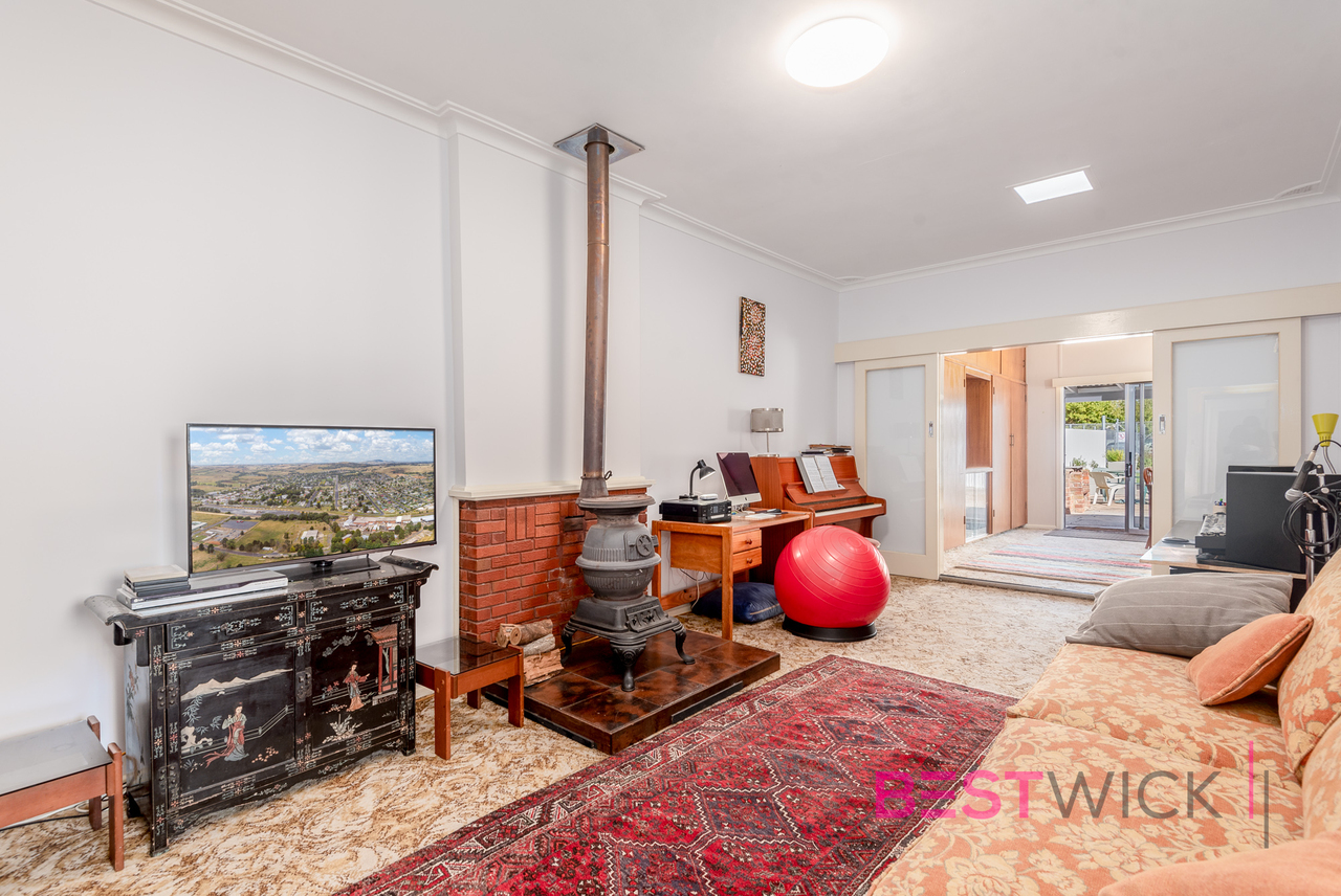 3-bedroom house at 133 Adelaide Street, Blayney, NSW 2799, Blayney, New South Wales