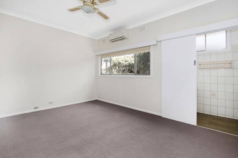 Photo - 133 Anderson Street, Euroa VIC 3666 - Image 6