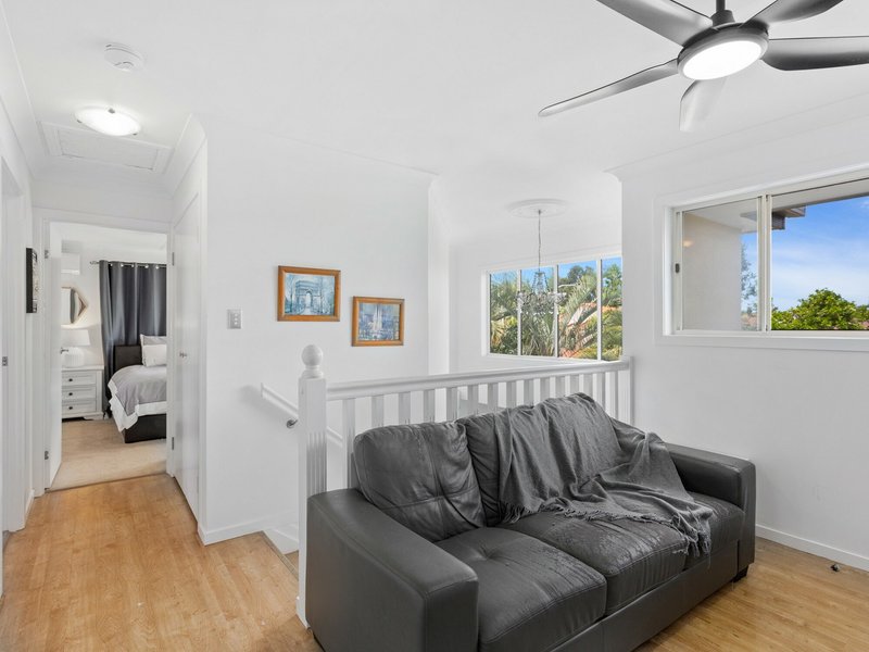 Photo - 133 Avon Ave , Banksia Beach QLD 4507 - Image 11