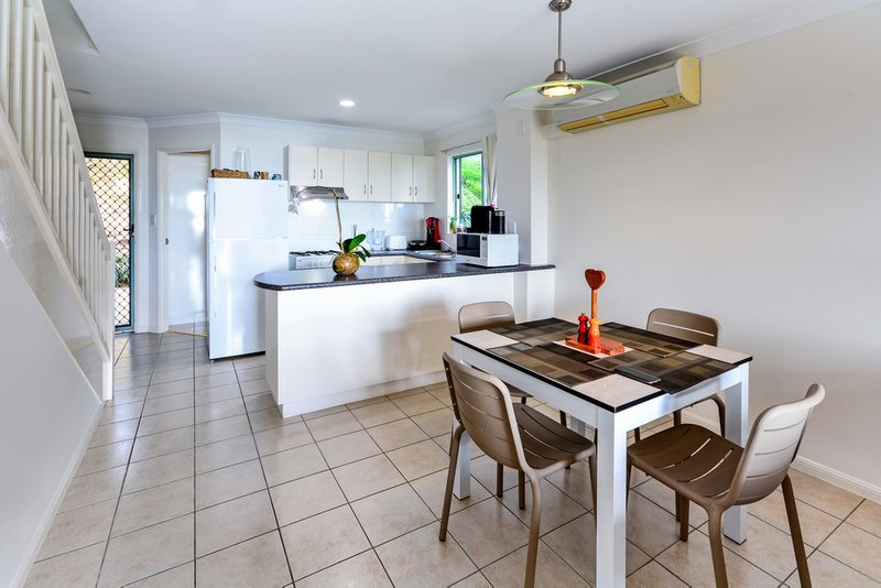 Photo - 13/3 Banksia Court, Sunset Waters, Hamilton Island QLD 4803 - Image 10