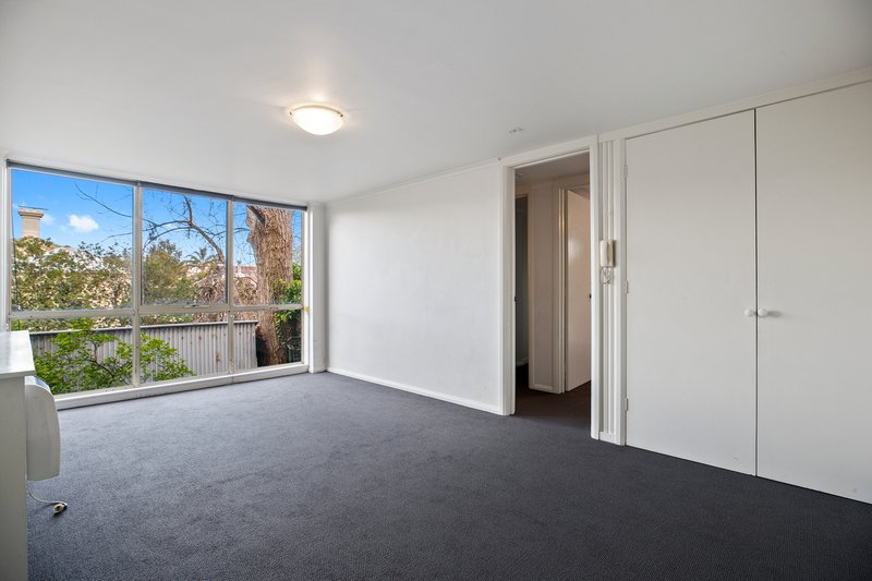 Photo - 13/3 Barnsbury Road, South Yarra VIC 3141 - Image 4