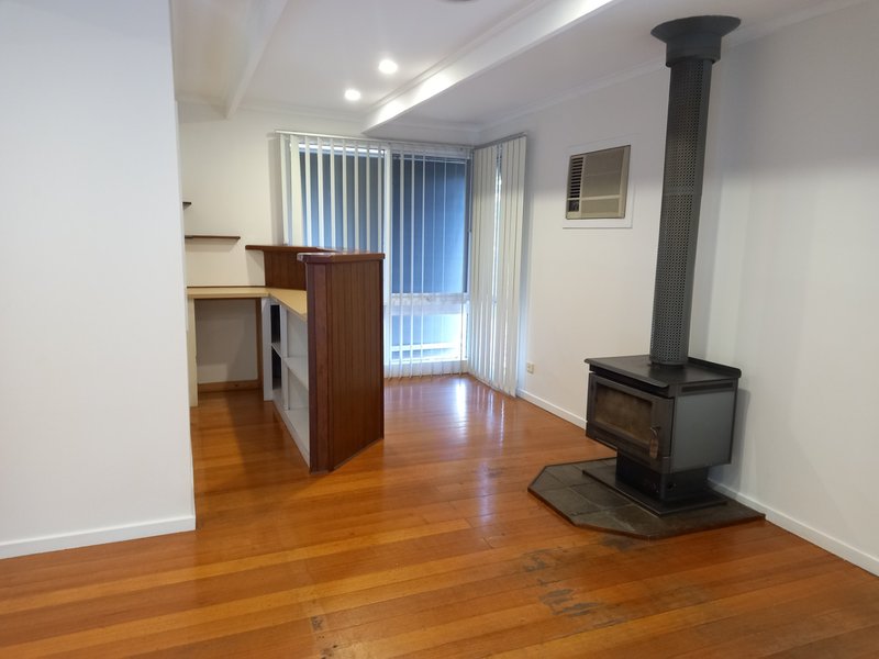 Photo - 133 Barries Road, Melton VIC 3337 - Image 3